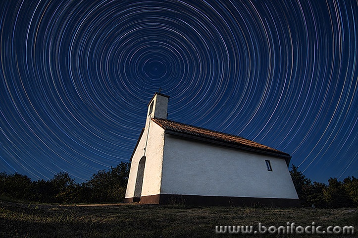 modrusstartrails5mal