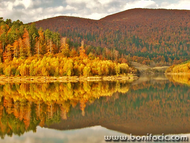 nature___Autumn Reflection___Fuzine, Croatia.