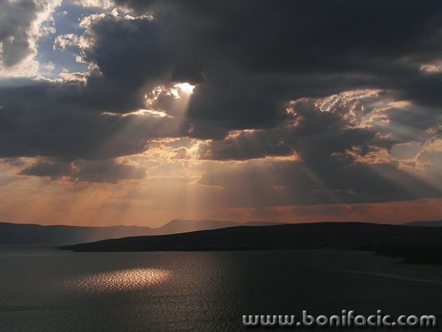 nature___Hole In The Ozone Layer___Punat, Croatia.