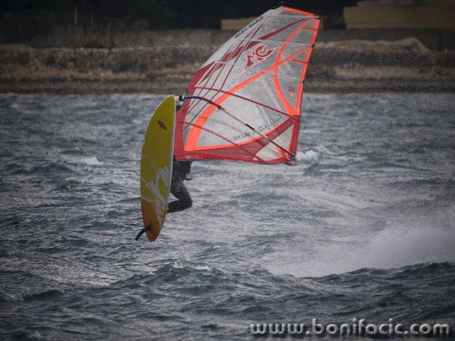 surf17mal