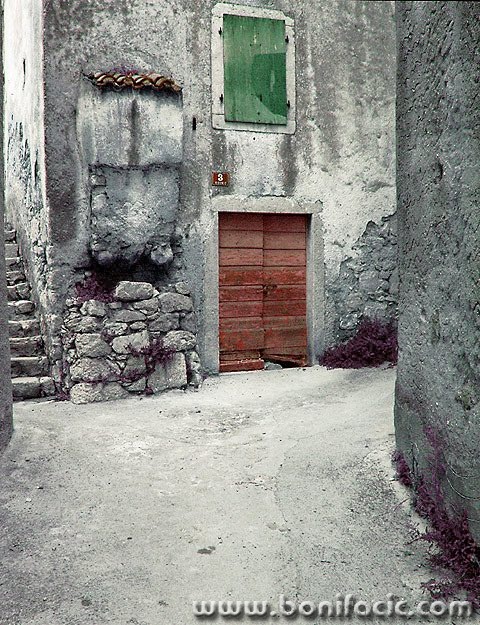 digital___Labyrinth___Punat, Croatia.