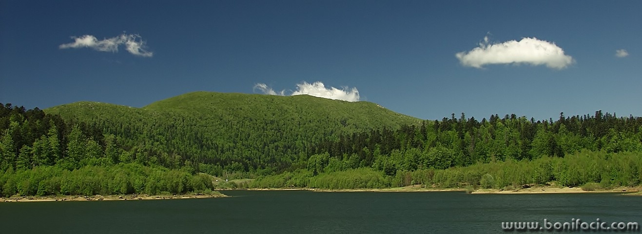 panorama___Three Clouds___Fuzine Croatia.