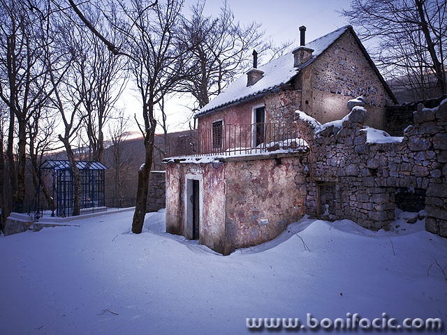 staklenakapelica1 copymal