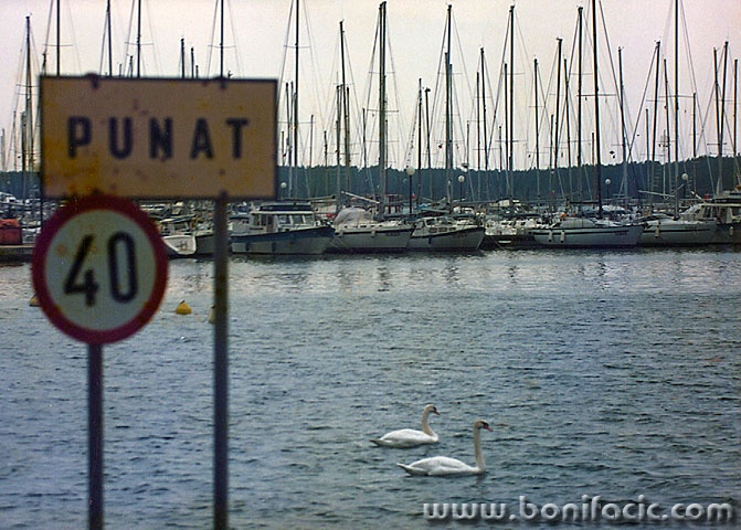 punatmarinalabudovi1