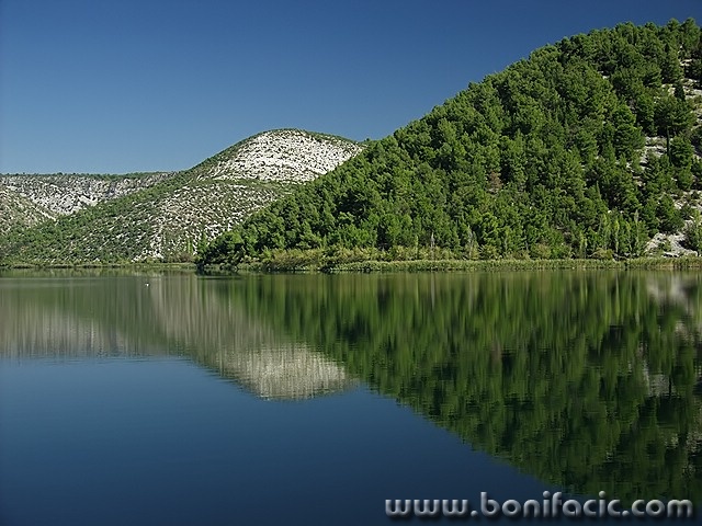 nature___Mirrored___National Park Krka, Croatia.