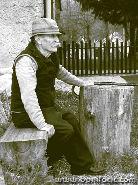 people___Deserved Break___Bjelolasica, Croatia.