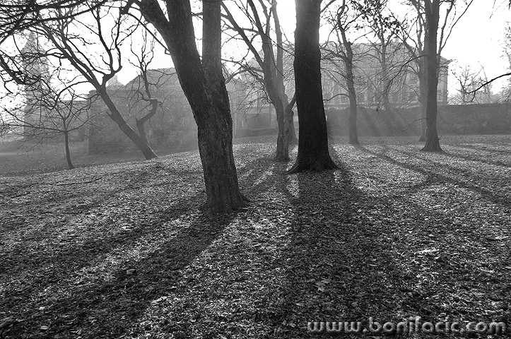 cakovecutvrda2BWmal