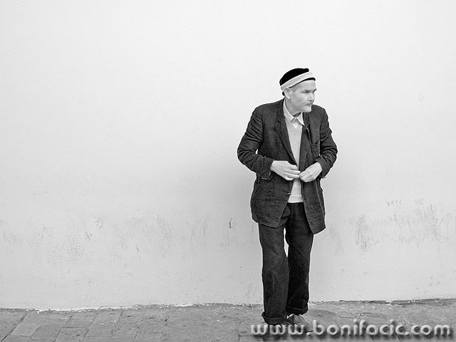 people___Waiting___Bardo, Tunisia.