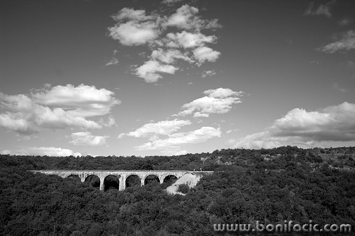 mostpruga1BWmal
