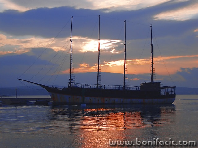 stilllife___Biserka___Malinska, Croatia.