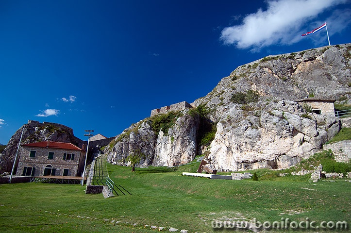 knin5mal
