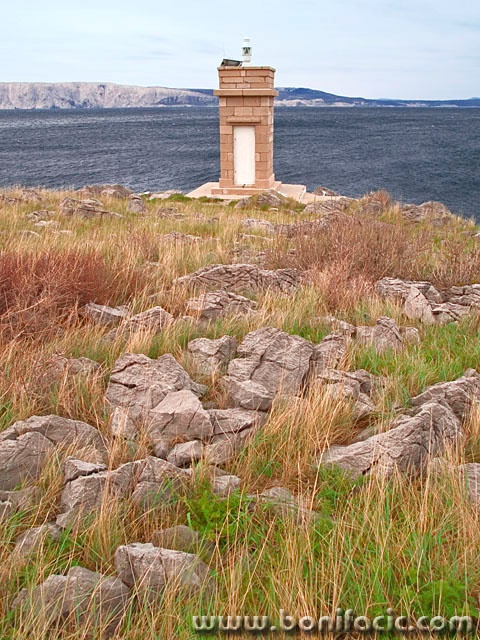 stilllife___Lantern On Rocks___Klenovica, Croatia.