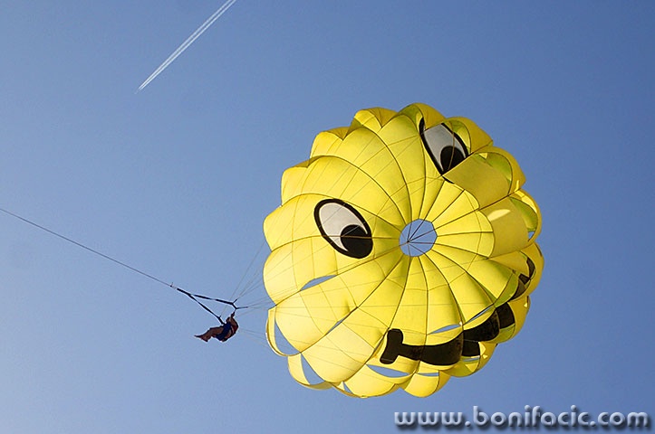 parasailing2mal