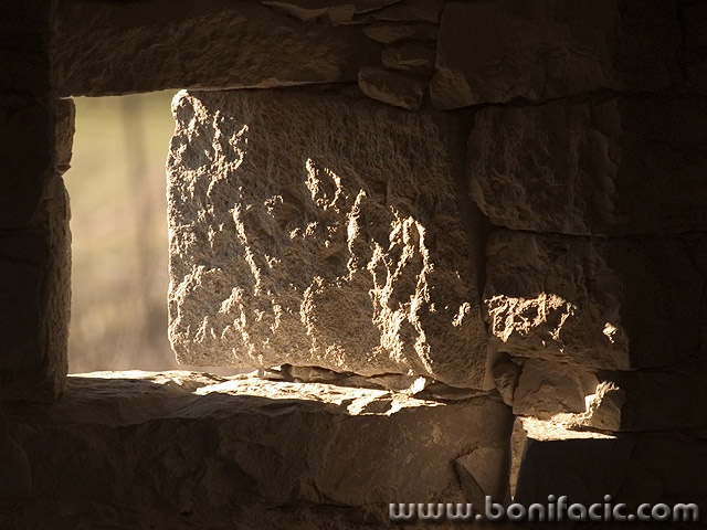 stilllife___Light___Hum, Croatia.