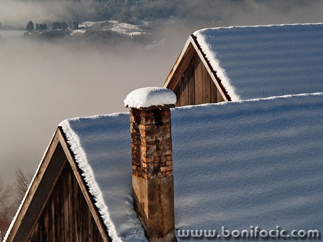 stilllife___Roofes___Hajdine, Croatia.