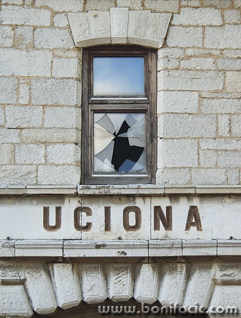 stilllife___School___Plaski, Croatia.