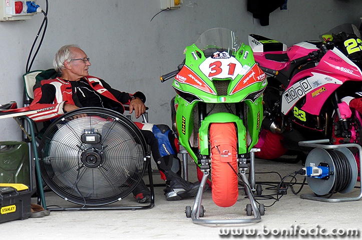 dedagrobnikbiker1mal