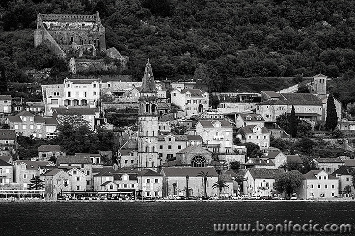 perast10mal