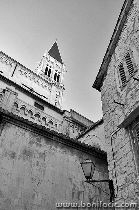 trogirkorc3BWmal