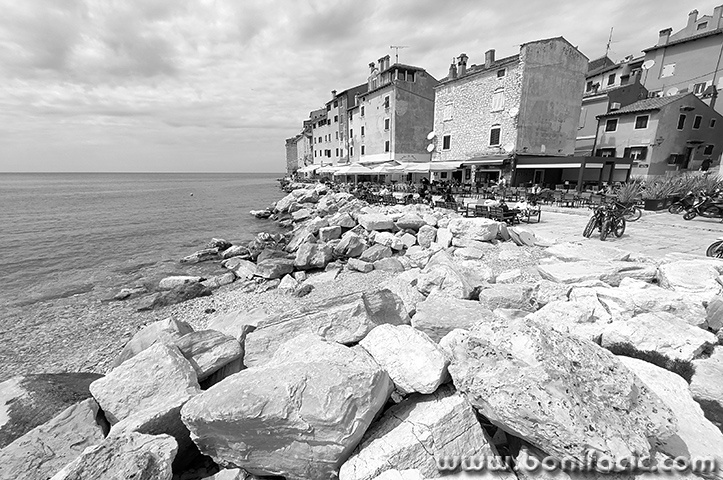 rovinj33bwmal