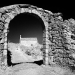 bw___Archway___Lubenice, Croatia.