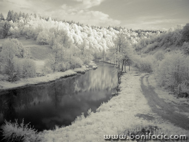 bw___Black River___Luke, Croatia.