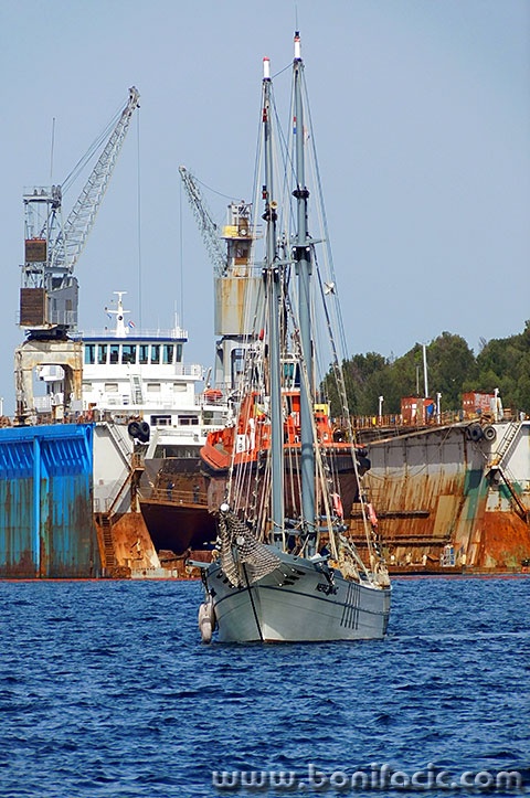 nerezinaclosinj4mal