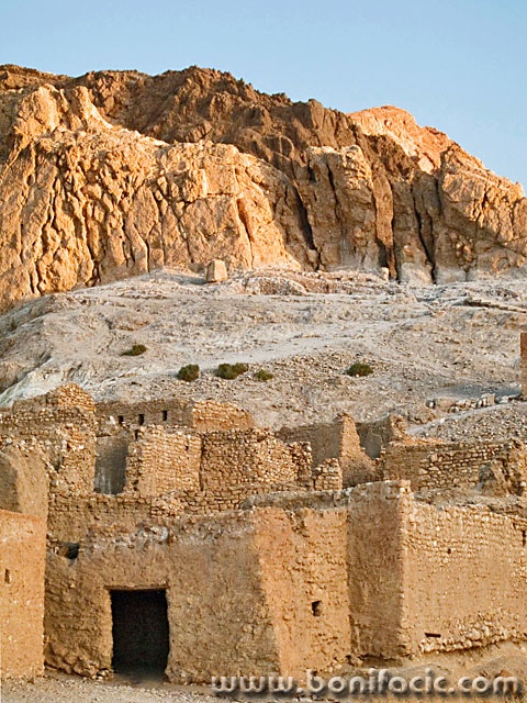 travel___Adaptive Architecture___Tamerza, Tunisia.