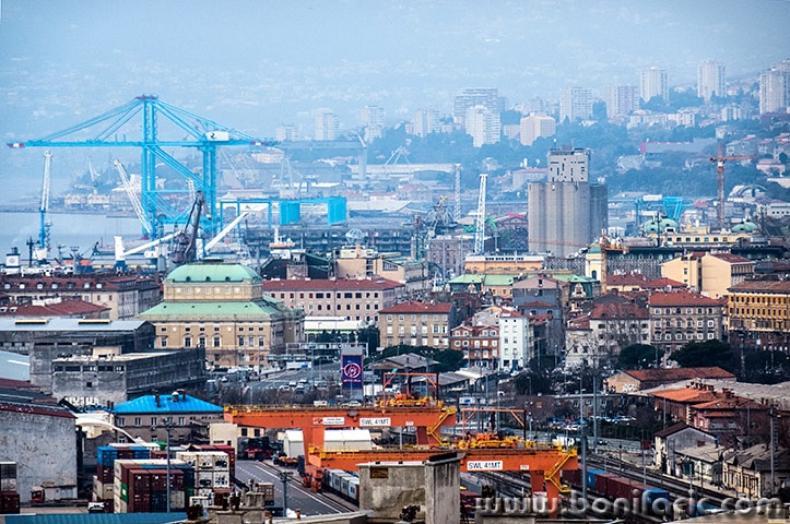 rijekalukakontejneri5mal