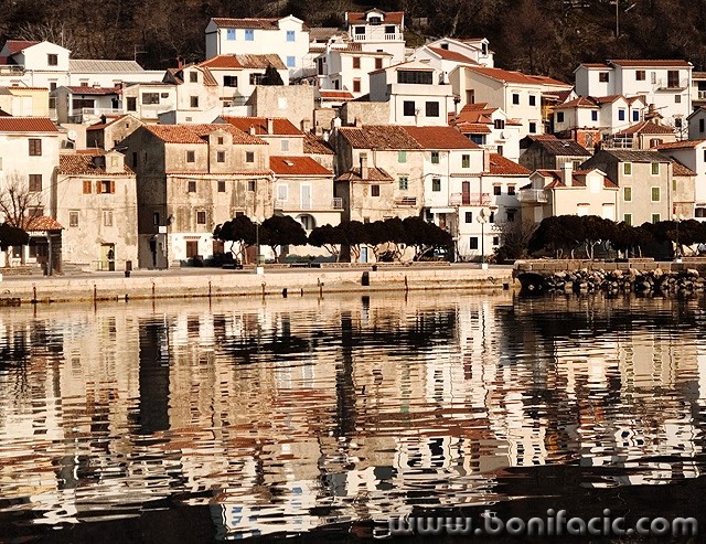 travel___Compactness___Baska, Croatia.