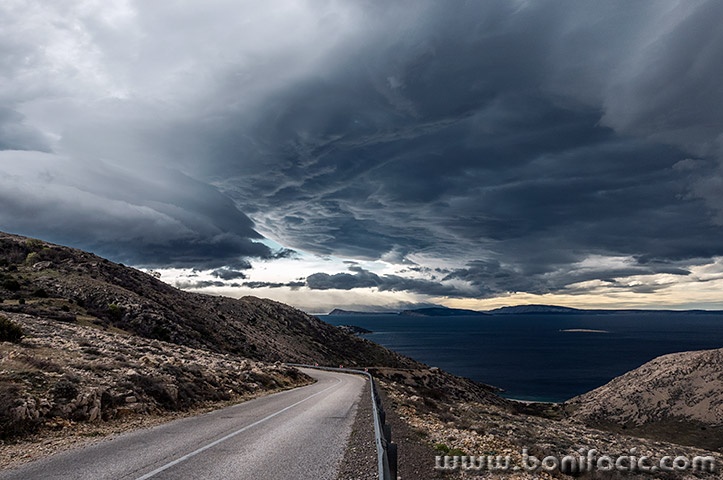 starabaskaclouds1mal