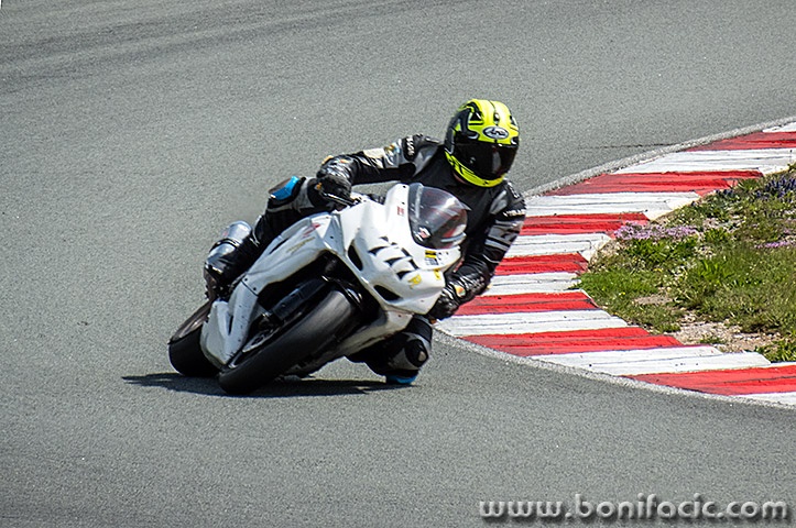 grobnikmoto29mal