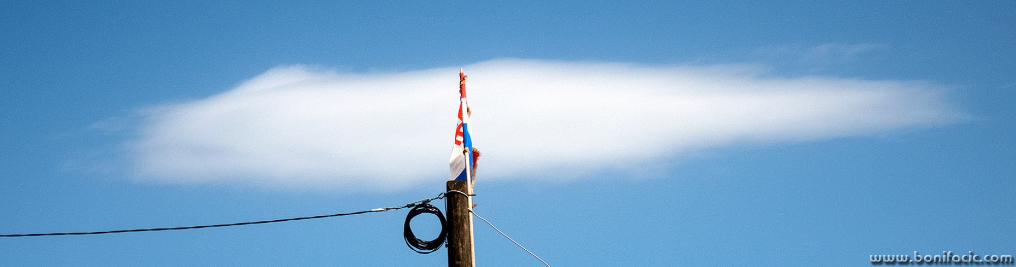 oblakbanderajos1panomal