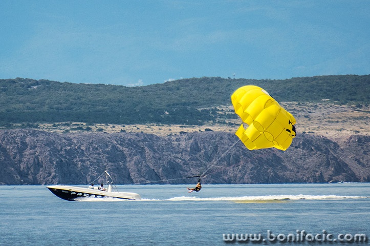 parasailckkrk9mal
