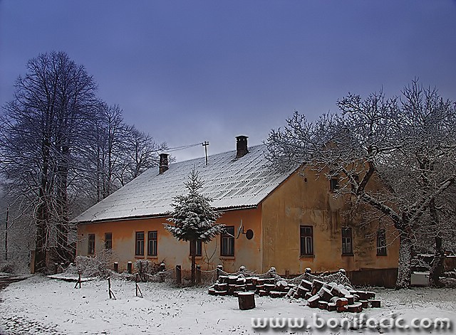 travel___Hibernation___Modrus, Croatia.