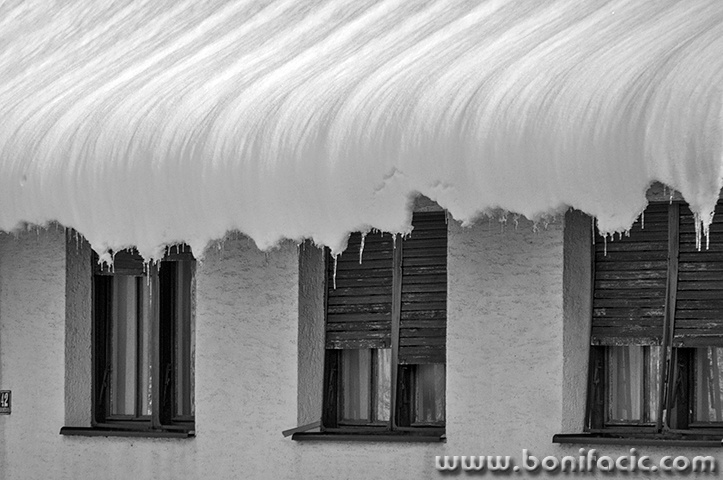 krovsnigjosipdolbw1mal